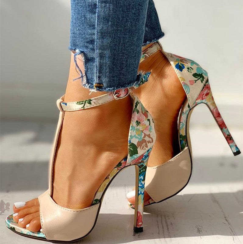 Classic Peep-Toe heel